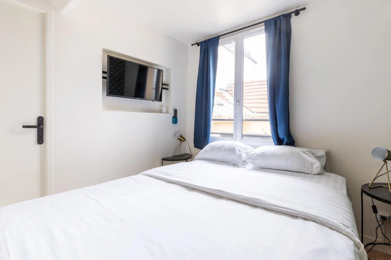 Апартаменты Home Suite Home Grands Boulevard 52 Париж